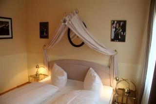 Gaestehaus Edith โรเทนบวร์ก อ็อบ แดร์เทาเบอร์ ภายนอก รูปภาพ